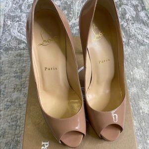 Nude very prive 120mm platforms, size 38.